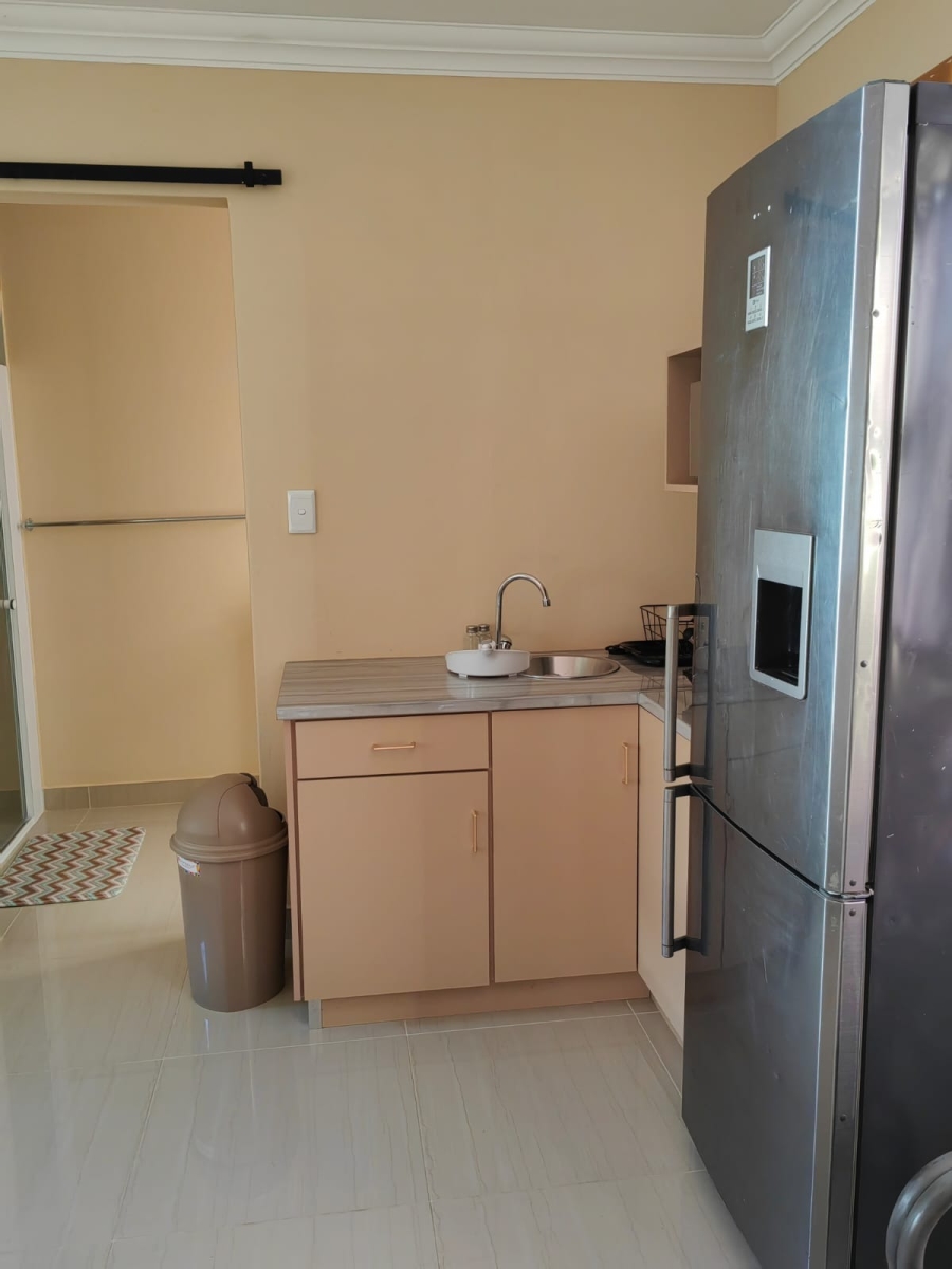 5 Bedroom Property for Sale in Pearly Beach Western Cape